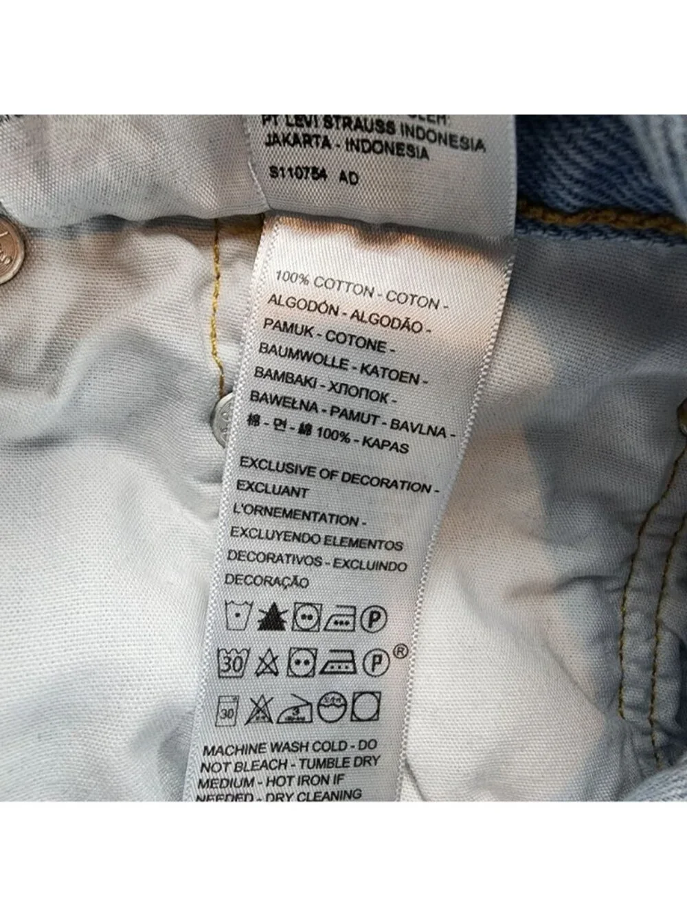 Levis Jeans Womens 29 Light Blue 501 Button Fly Cotton Straight *Read*
